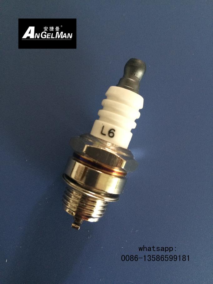 Отсутствие свечи зажигания L6T высокой эффективности резистора белой для NGK BM6A