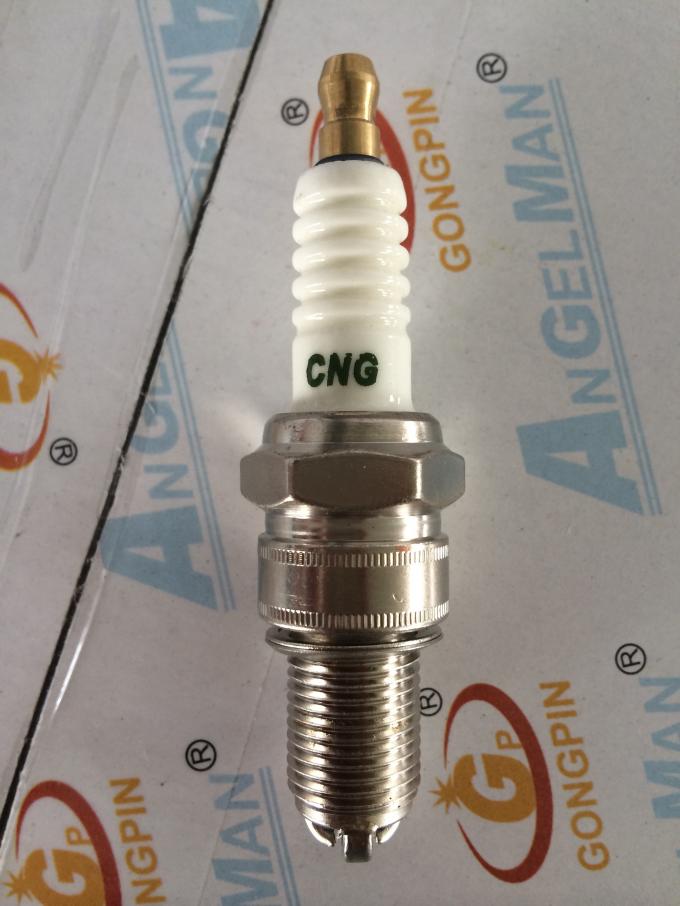 Свечи зажигания F7RTJC автомобиля генератора CNG/LPG газа такие же как NGK BP6ETC с электродом 3